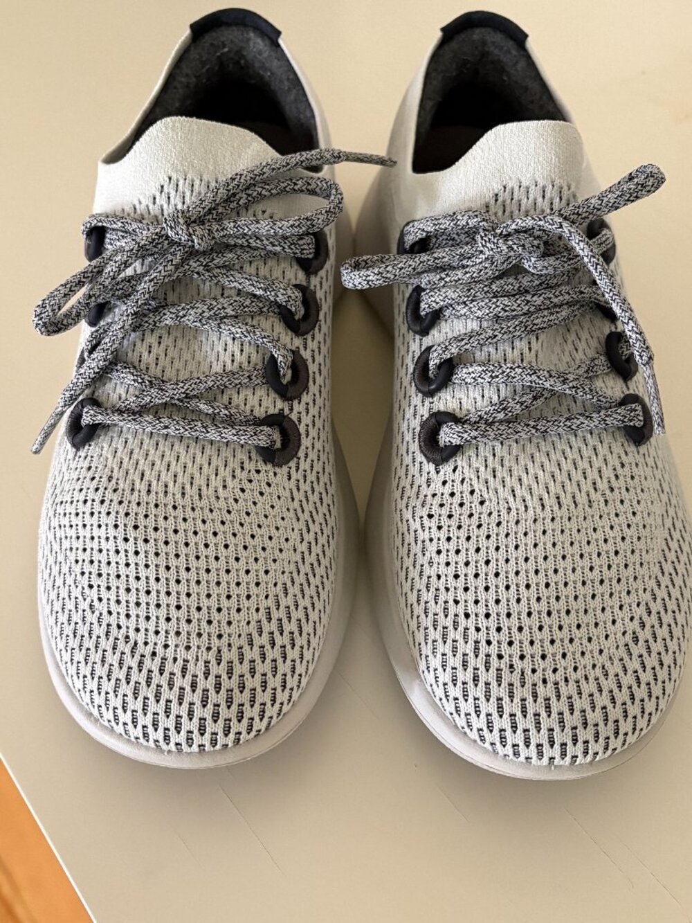 NWOB Allbirds Women's Running  Blue Sneakers Sz 10.5